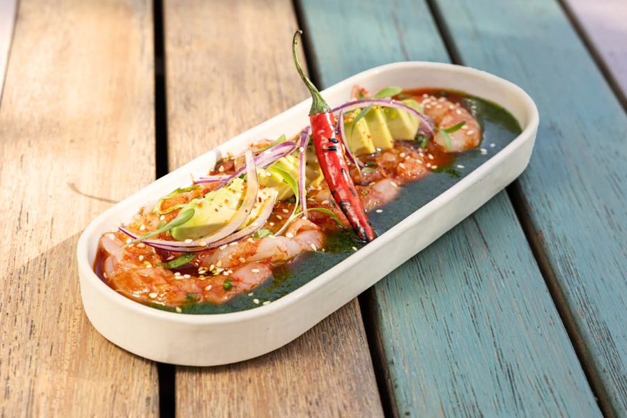 Aguachile ensanada de camarón con aguacate fresco de Sa Pobla
